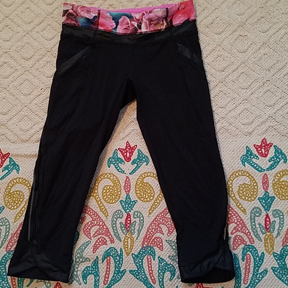 Lululemon capri leggings sz 6